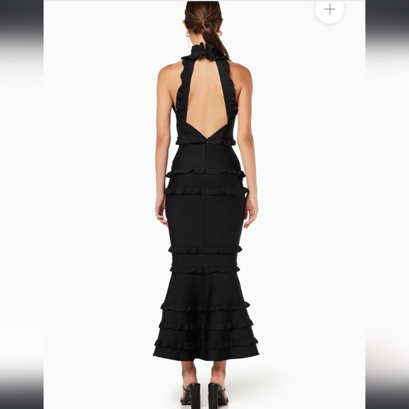 Elliatt Women's Theatrical Fitted Black Maxi Gown Elegant Black Ruffle Dress XS - Picture 2 of 15